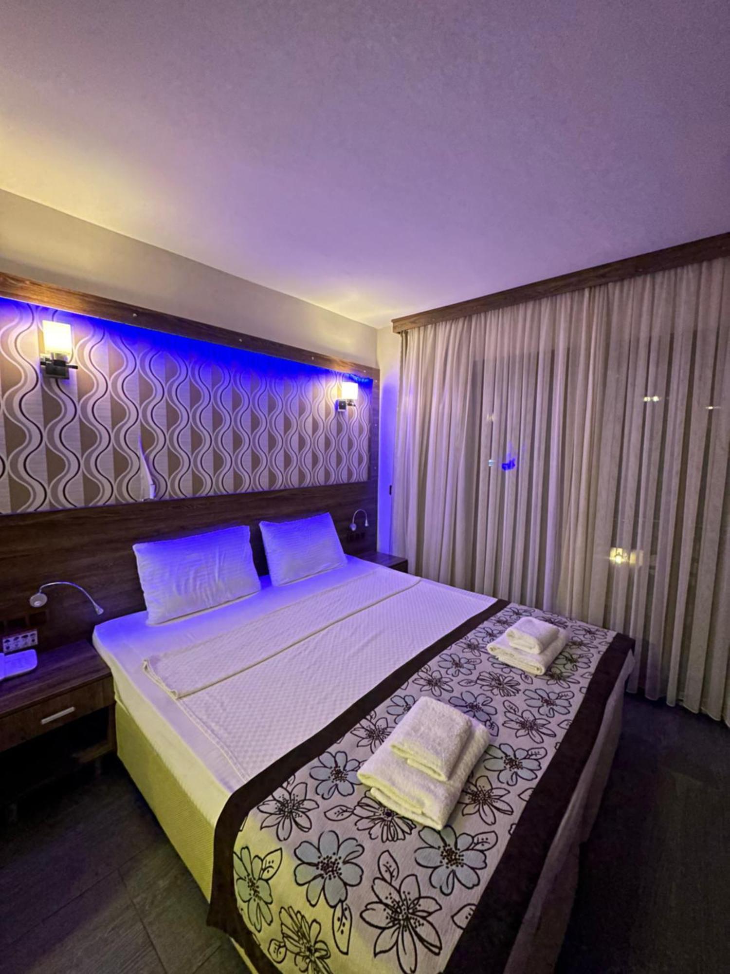 Dolphin Apart Hotel Sarigerme Kültér fotó